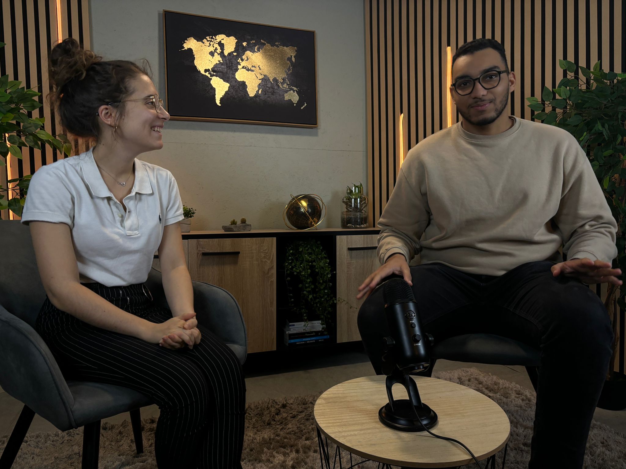 WhatsApp Image 2024-11-25 at 14.51.38 studio de podcast lyon enregistrement vidéo tournage exemple d'émisson